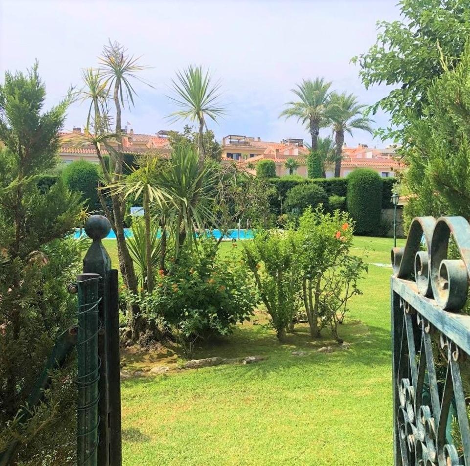 Apartamento en Platja Sant Pol S'agaro con pisicina y jardin  Sant Feliu de Guíxols Exterior foto