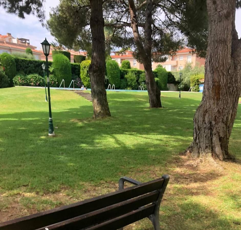 Apartamento en Platja Sant Pol S'agaro con pisicina y jardin  Sant Feliu de Guíxols Exterior foto